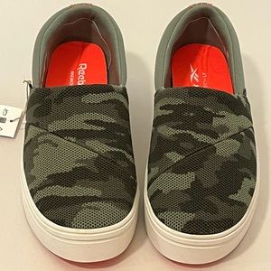 Reebok Memory Tech LT Katsura Walking NWT Slip on Shoes Women’s 8 Green Camo